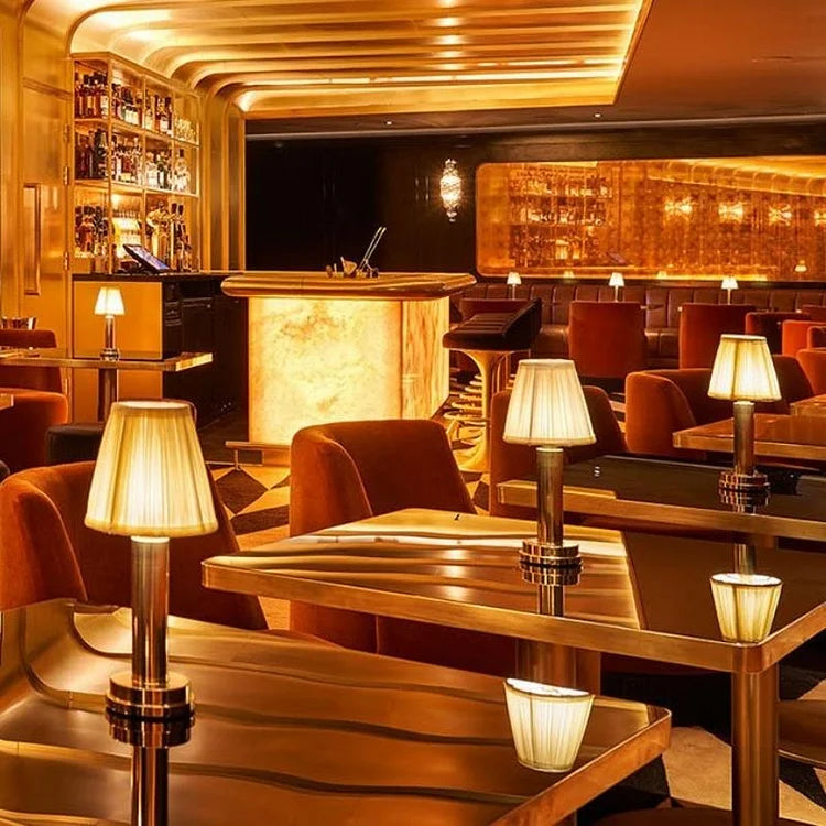 Metallic Wireless Table Lamp for Modern Homes