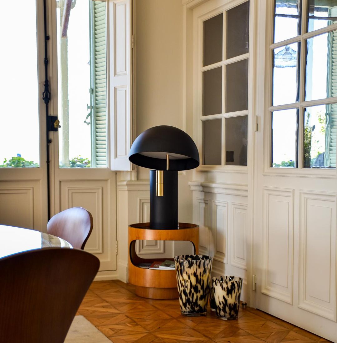 Contemporary Table Lamp for a Cozy Glow