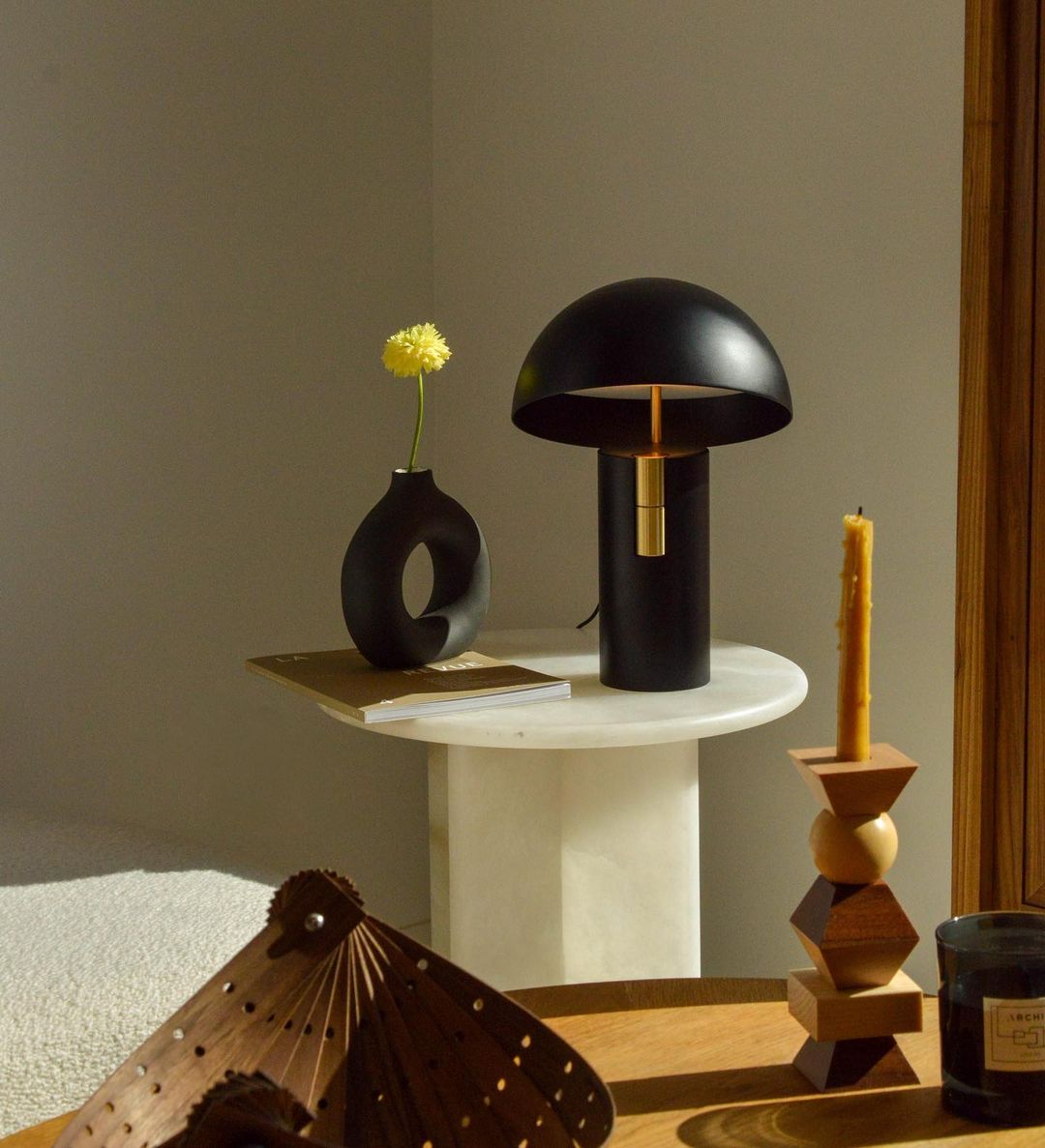 Contemporary Table Lamp for a Cozy Glow
