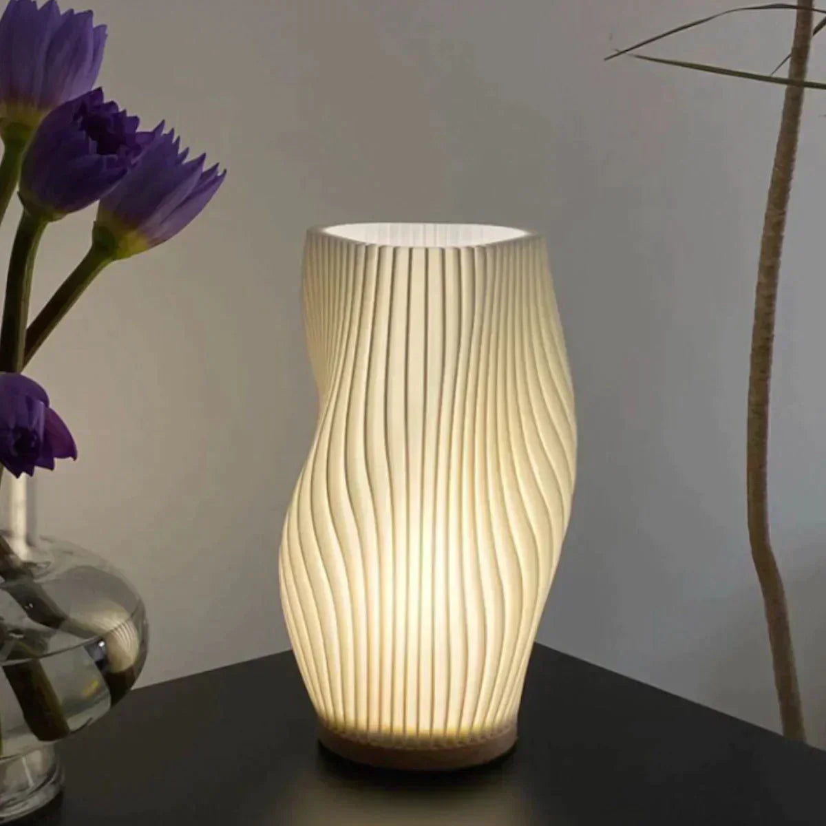 Wave LED Lamp for a Relaxing Ambience