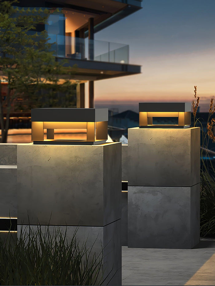 Solar Garden Lamp for Pathways and Patios