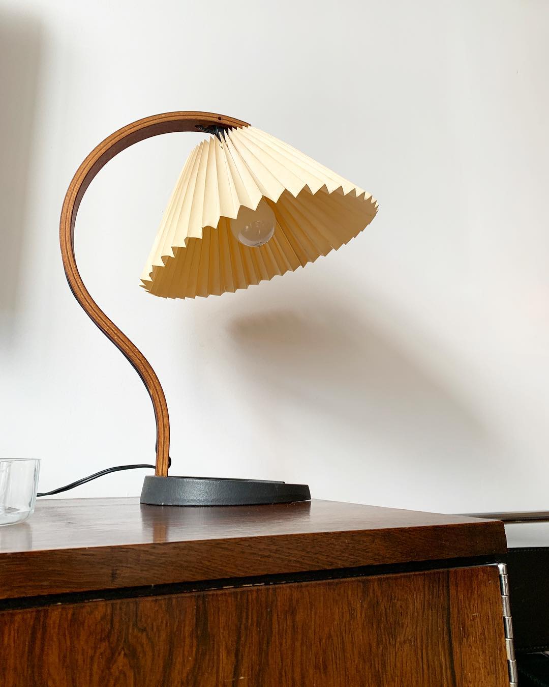 Indoor Table Lamp for Warm Ambience