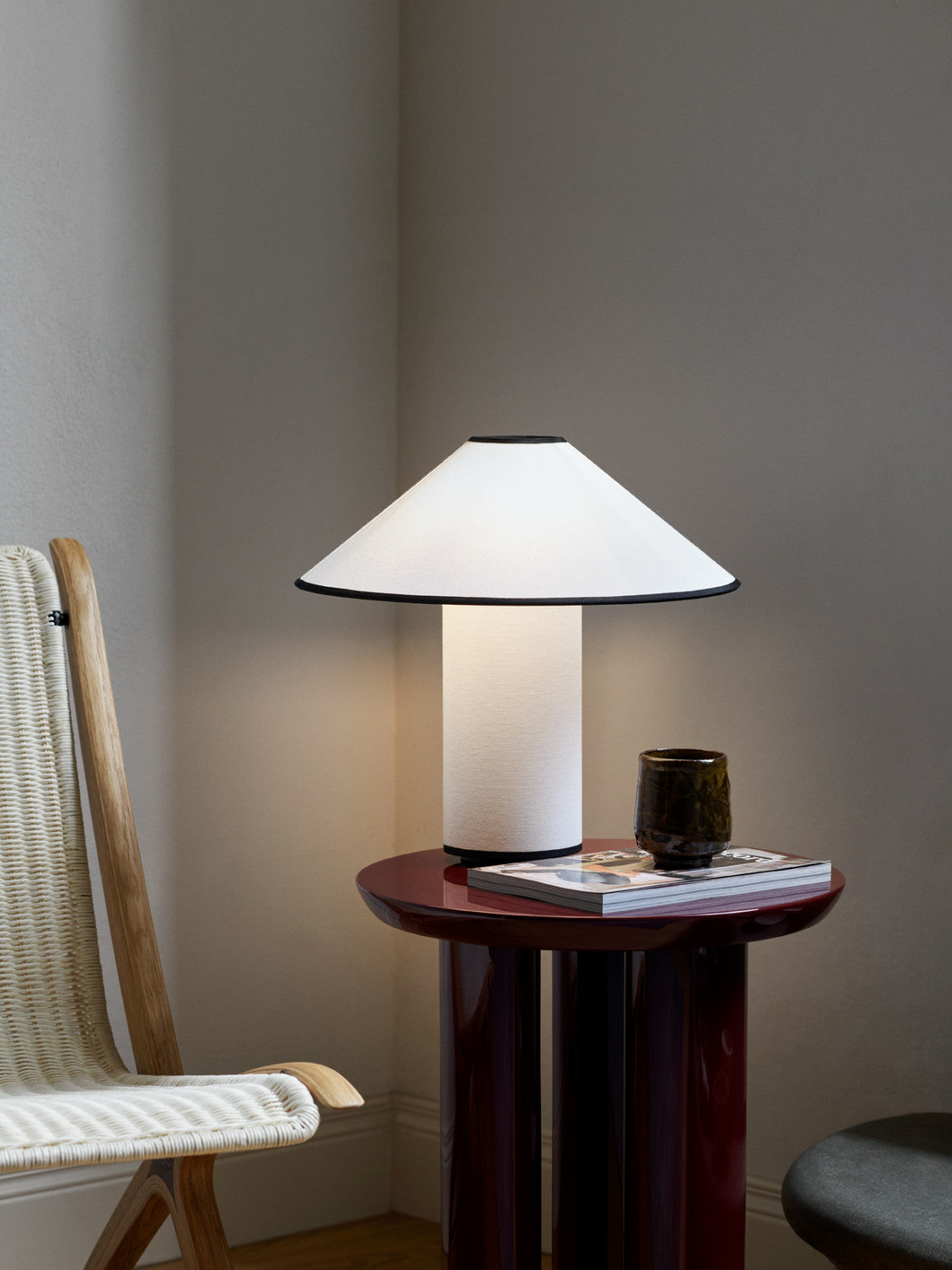 Modern Table Lamp for a Cozy Stylish Home