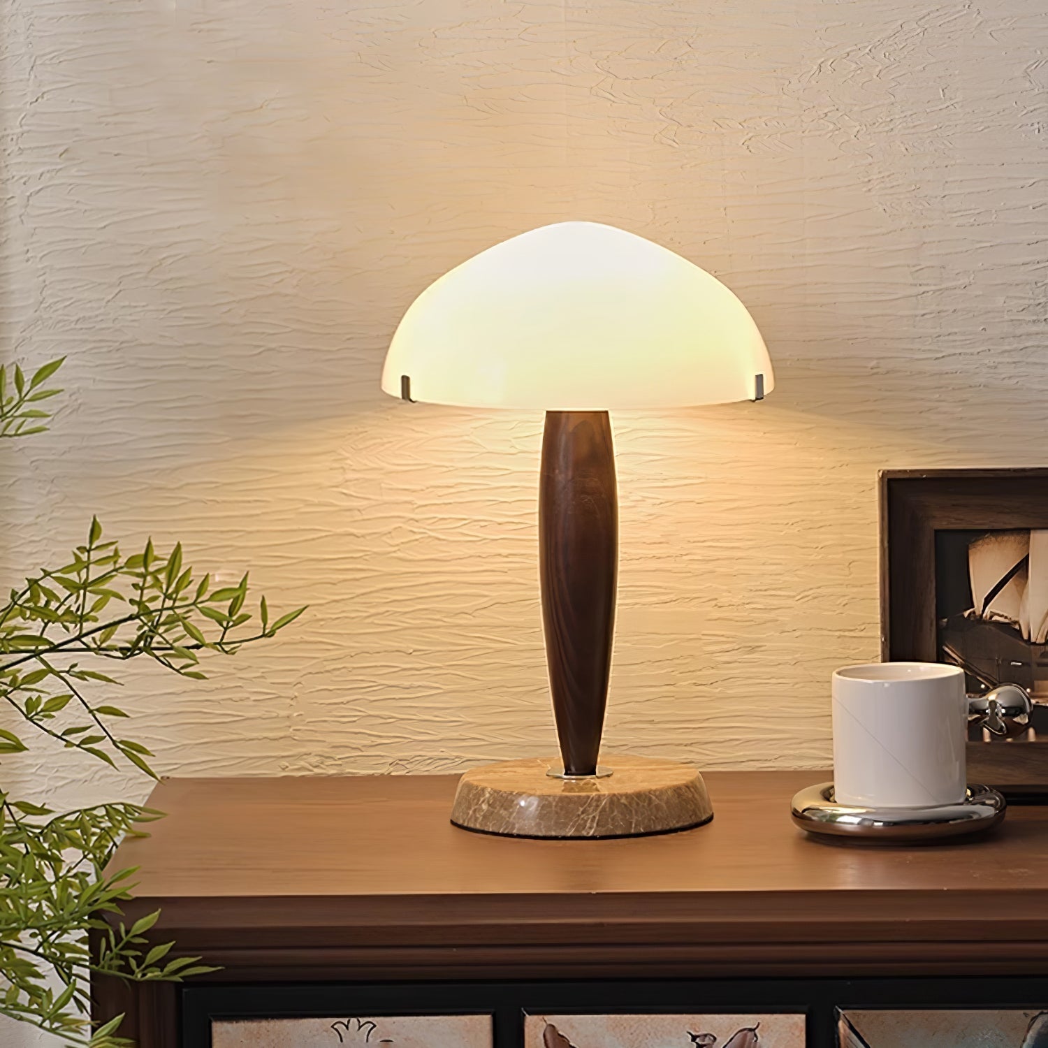 Elegant Table Lamp for a Luxurious Look