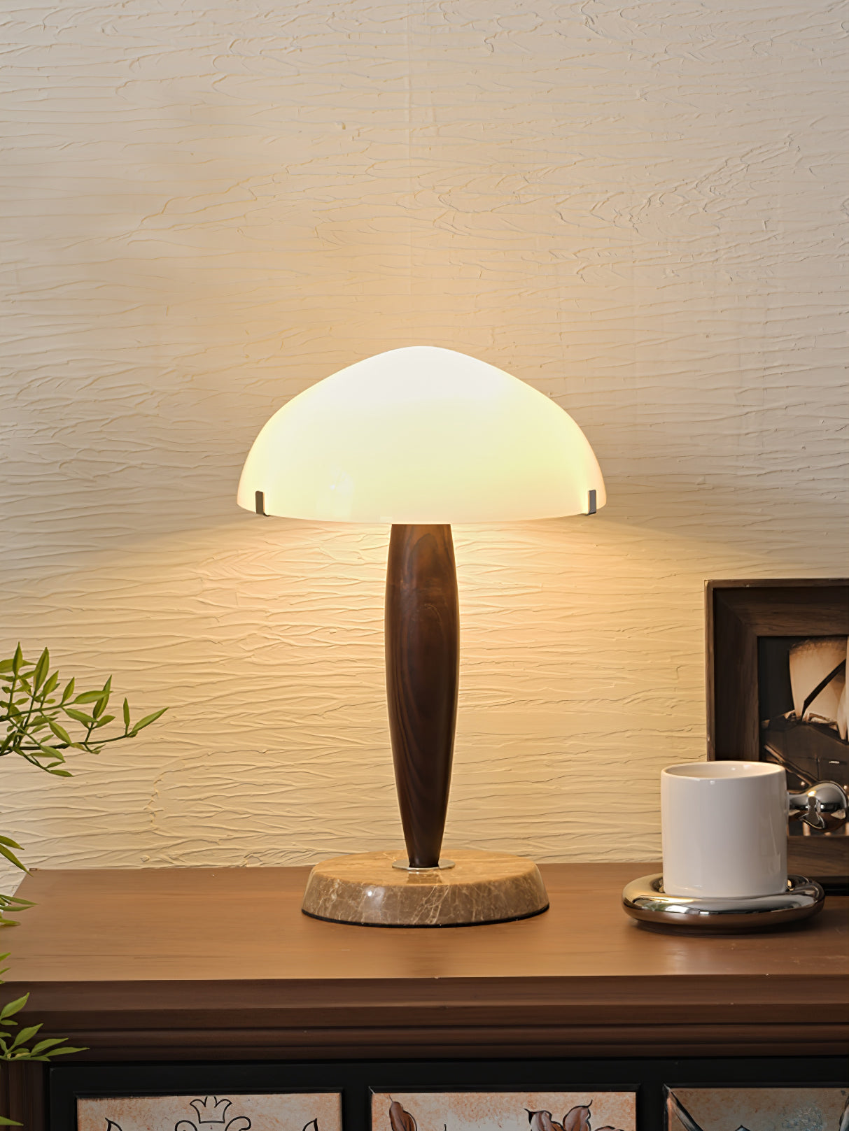 Elegant Table Lamp for a Luxurious Look
