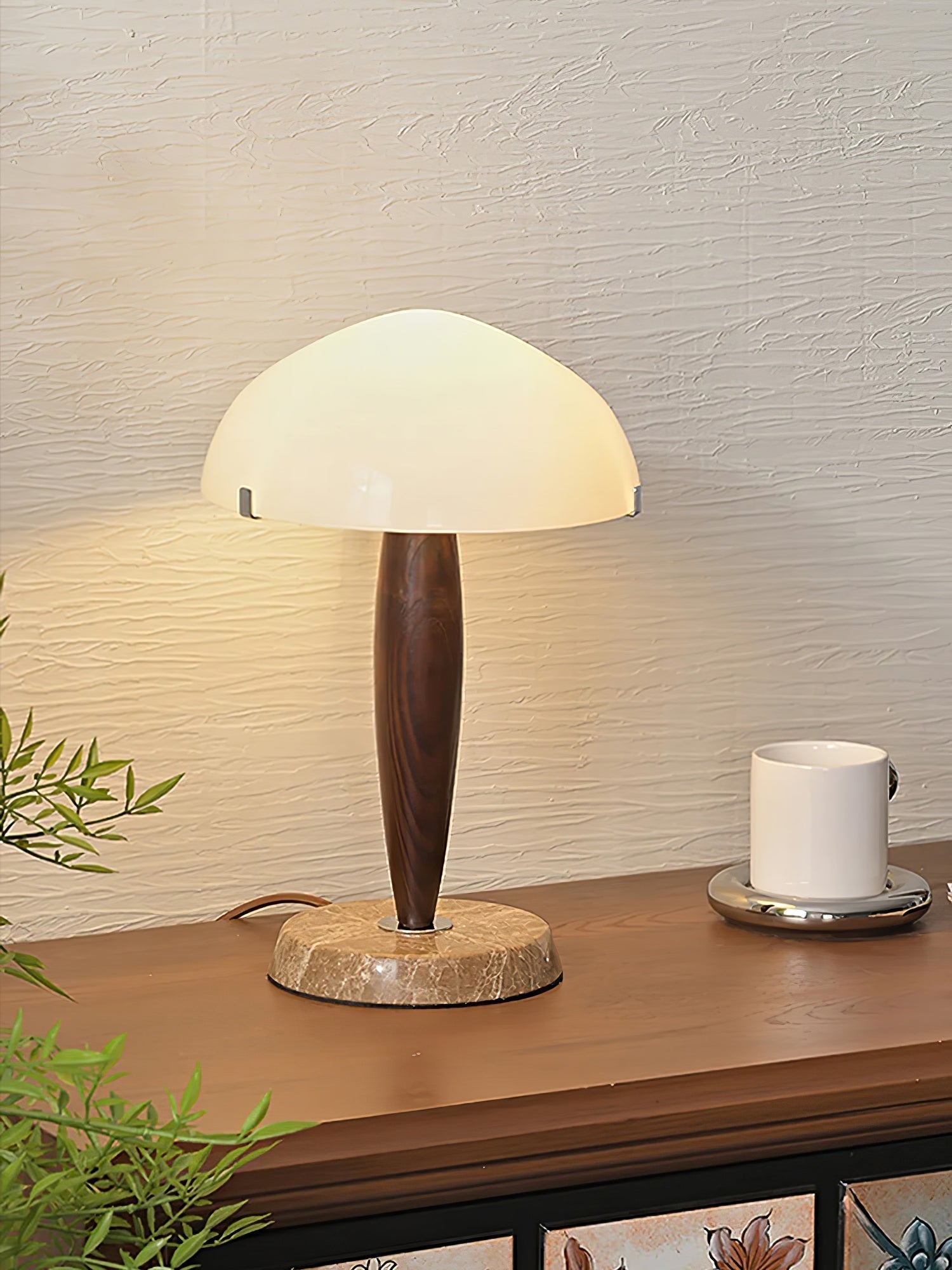 Elegant Table Lamp for a Luxurious Look