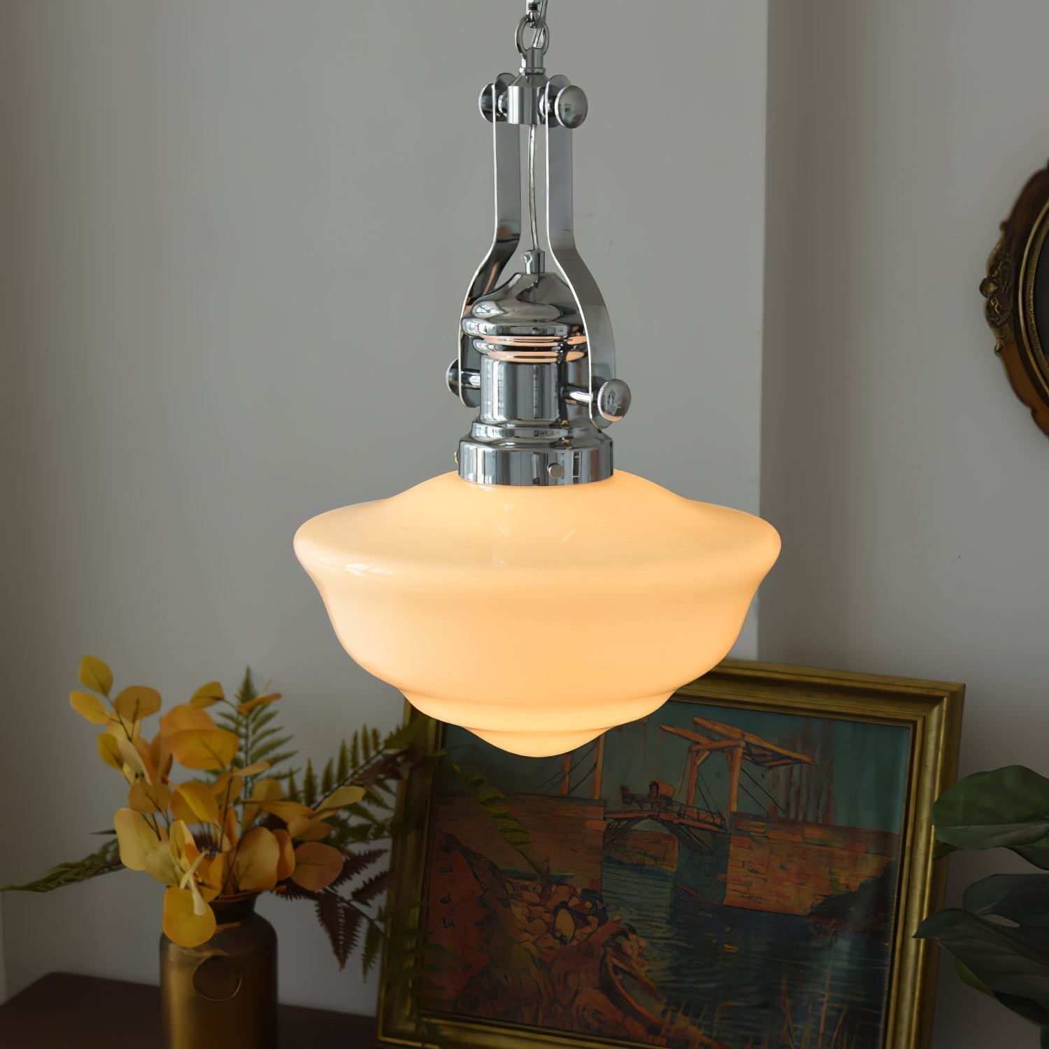 Classic Pendant Lamp for Timeless Elegance