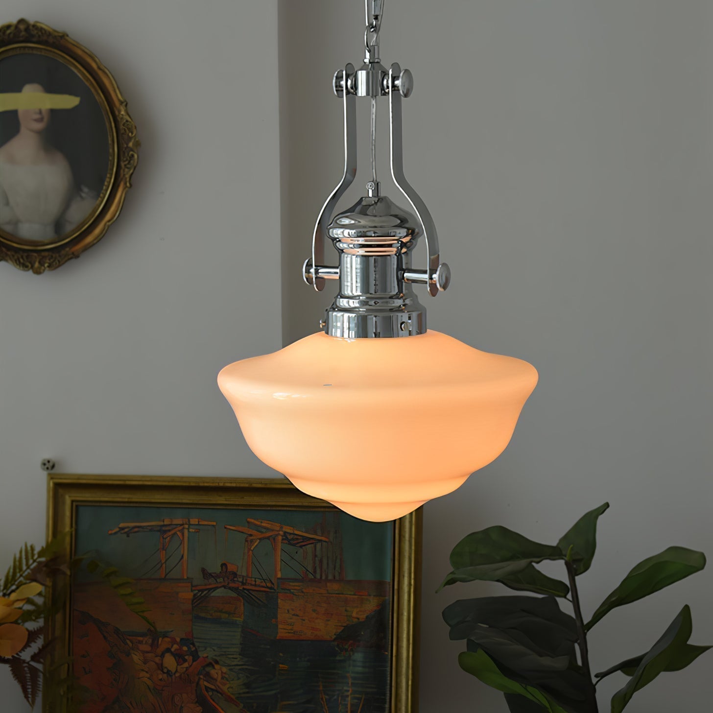 Classic Pendant Lamp for Timeless Elegance