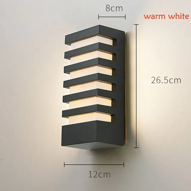 Contemporary Aluminum Outdoor Lamp
