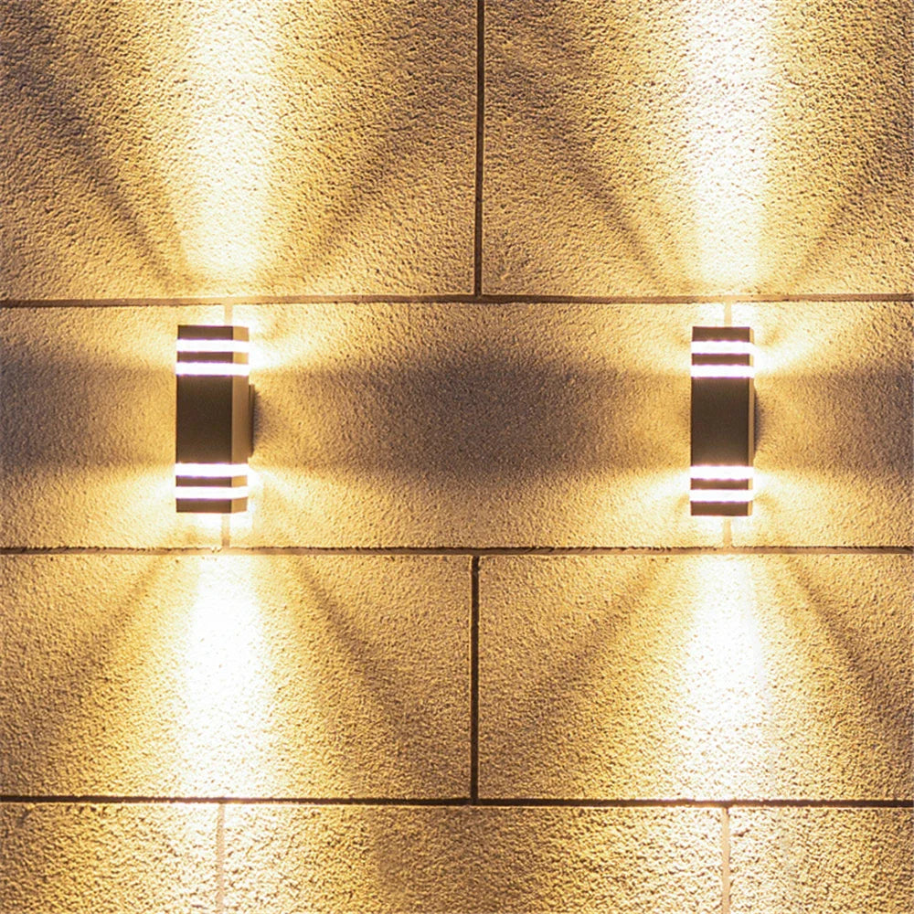 Durable Waterproof Outdoor Light Fixture