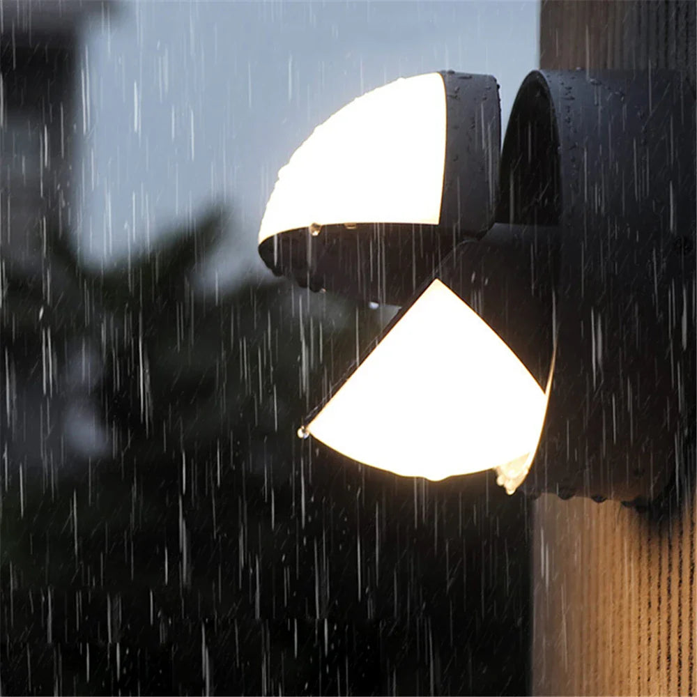 Weatherproof LED Wall Lamp for Exterior Spaces