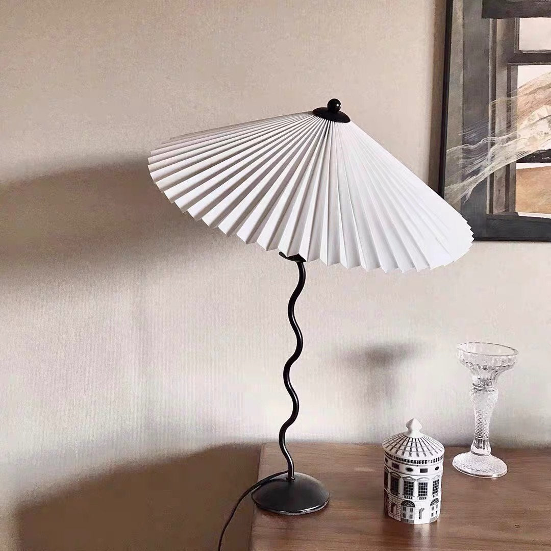 Curved LED Table Lamp for Ambient Lighting