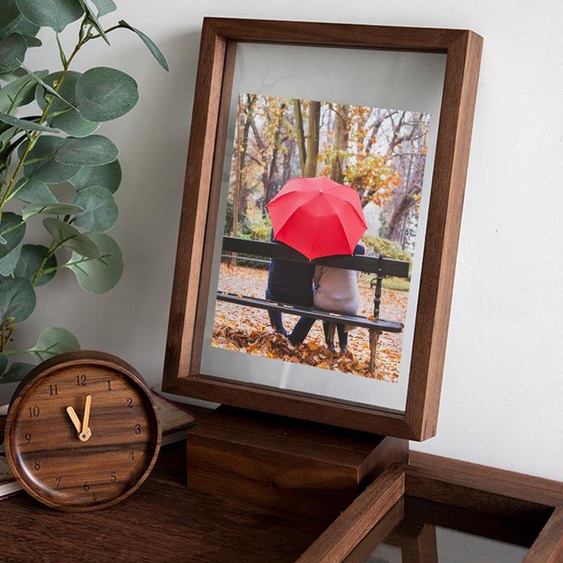 10x15 cm Wall-Mounted Picture Frame - Nut Brown Wood