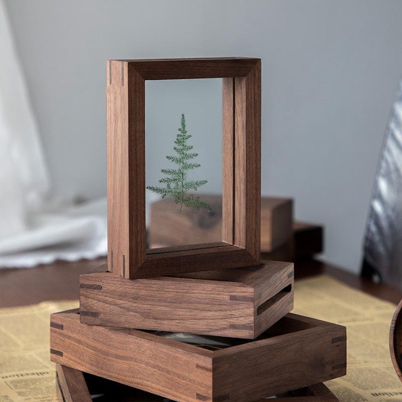10x15 cm Wall-Mounted Picture Frame - Nut Brown Wood