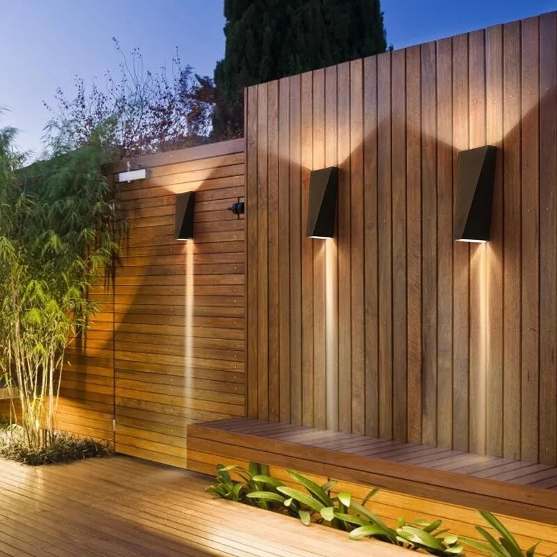 Modern Outdoor Wall Light for Stylish Illumination