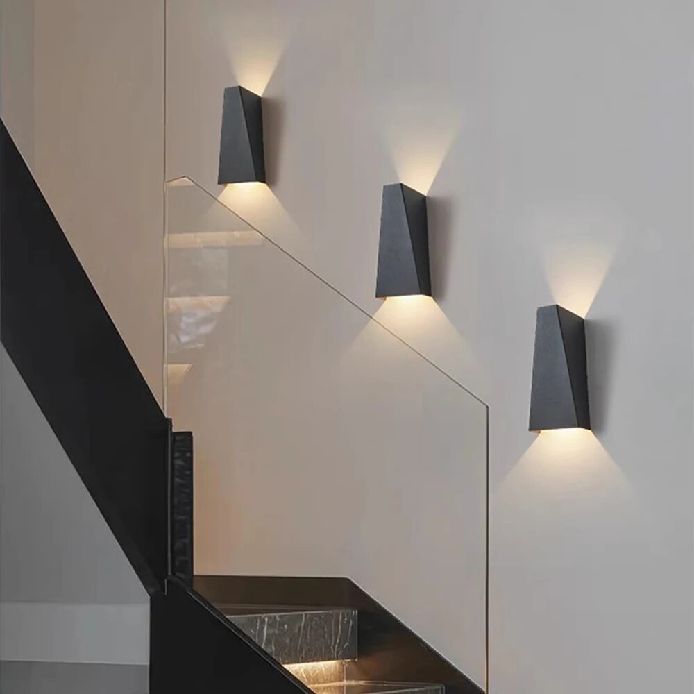 Modern Outdoor Wall Light for Stylish Illumination