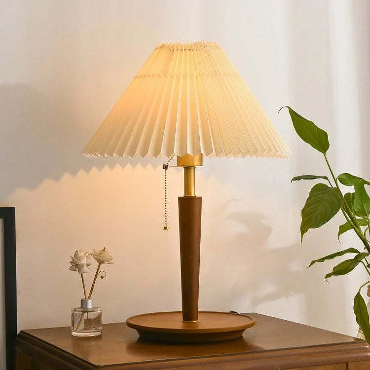 Retro Wooden Table Lamp with Vintage Charm