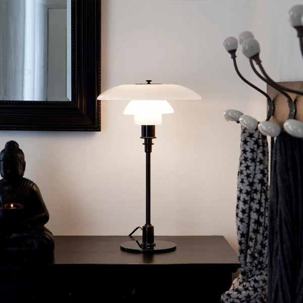 Metal Table Lamp for Modern Home Ambience