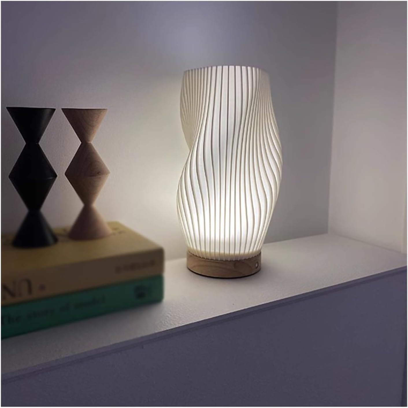 Wave LED Lamp for a Relaxing Ambience