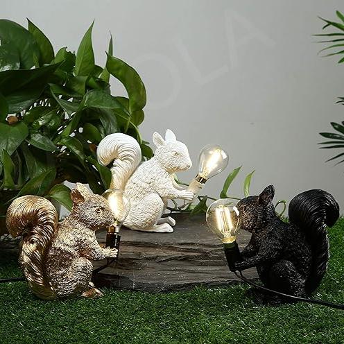 Squirrel-Shaped Table Lamp for a Playful Touch