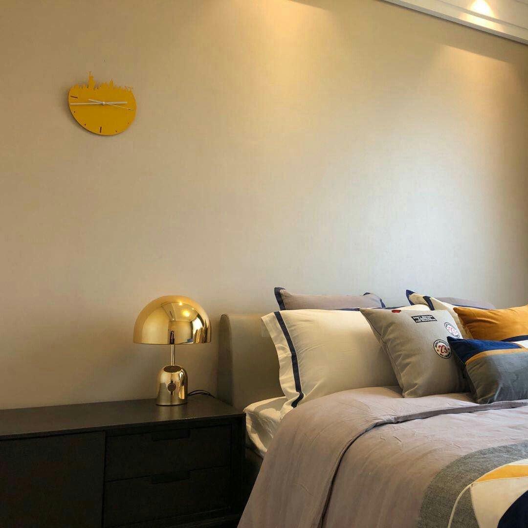 Bell-Shaped Table Lamp for a Soft Elegant Glow