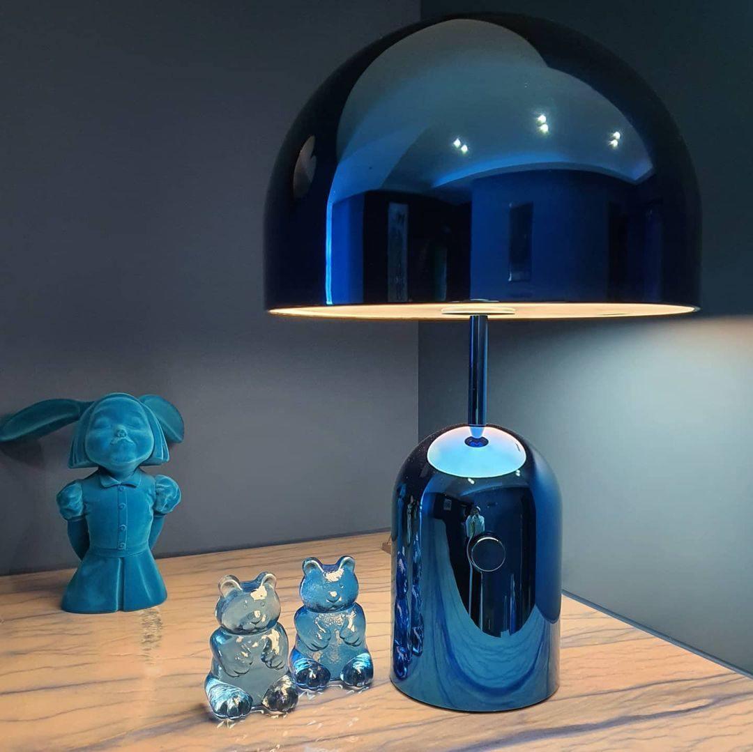 Bell-Shaped Table Lamp for a Soft Elegant Glow