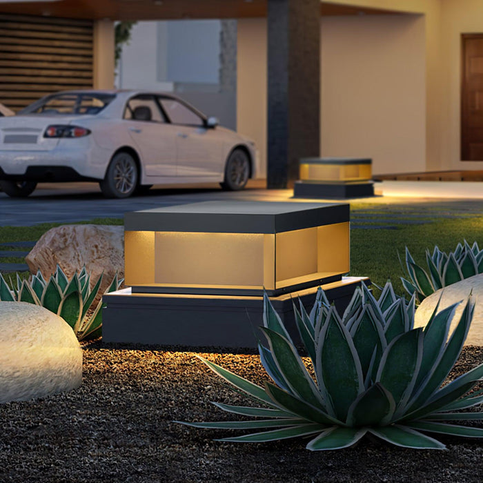 Solar Garden Lamp for Pathways and Patios