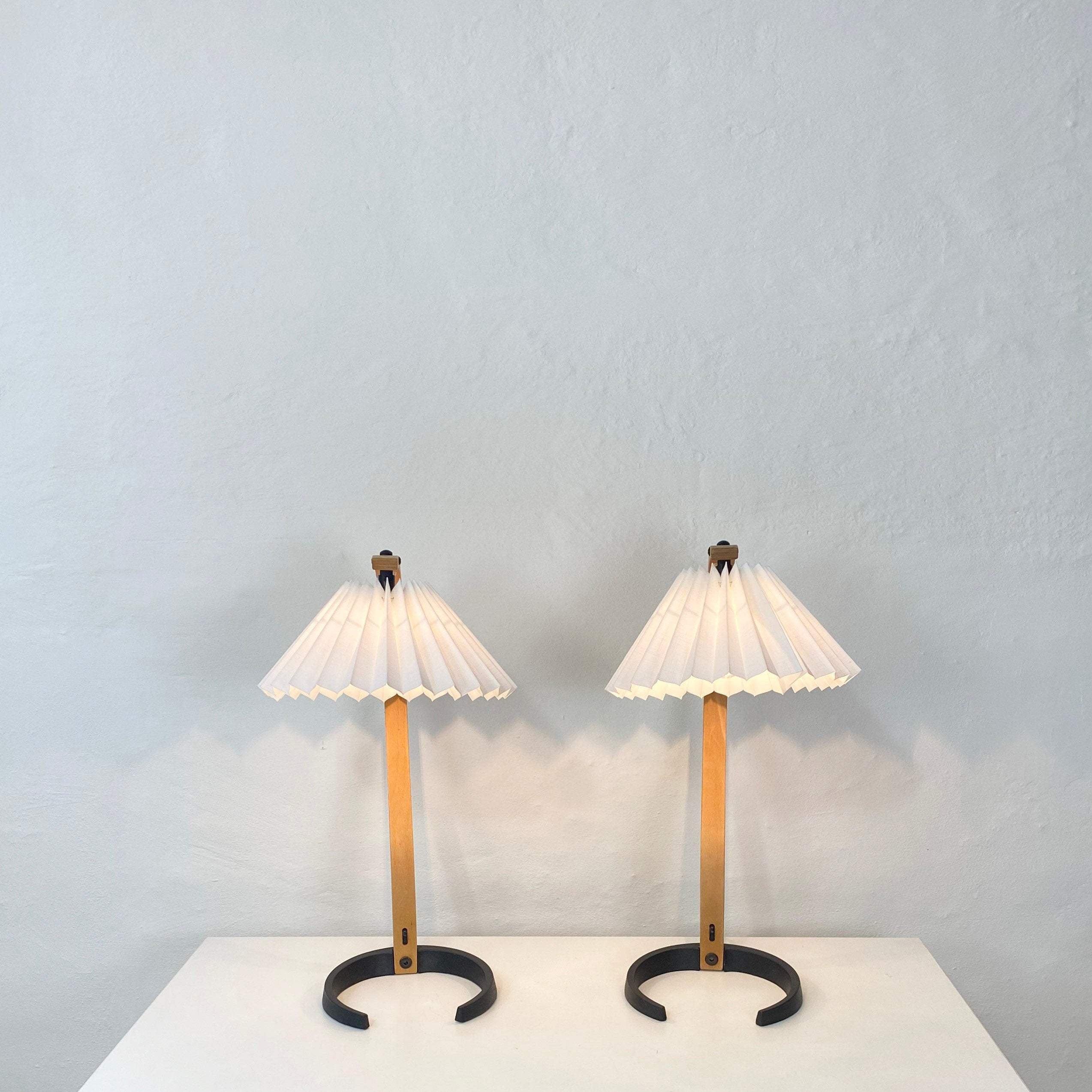 Indoor Table Lamp for Warm Ambience