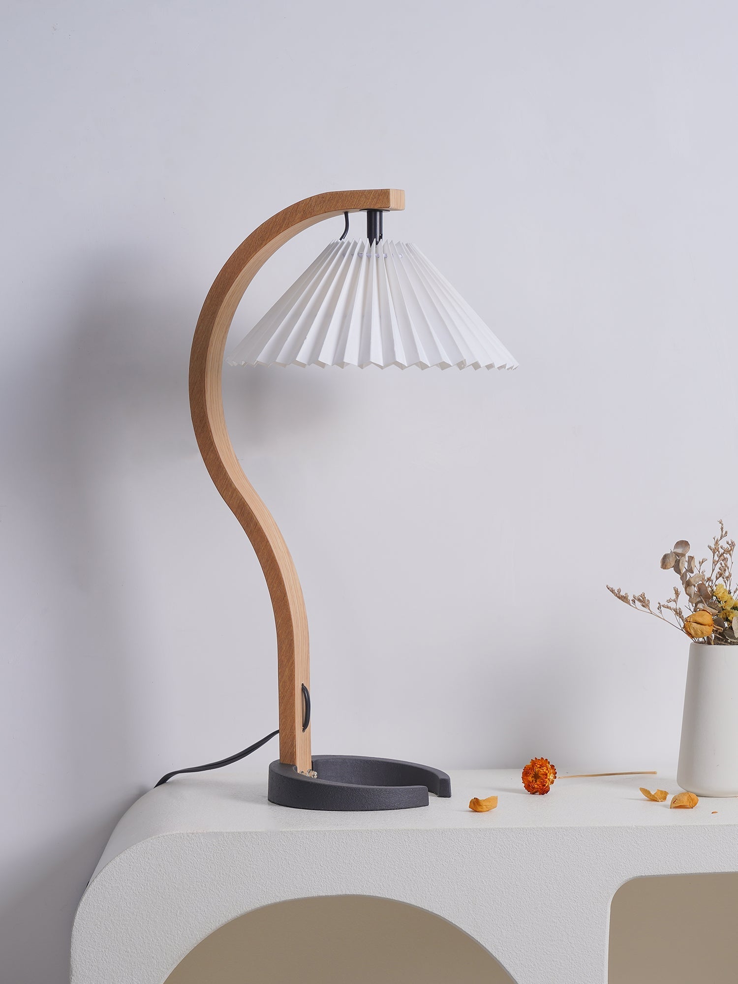 Indoor Table Lamp for Warm Ambience