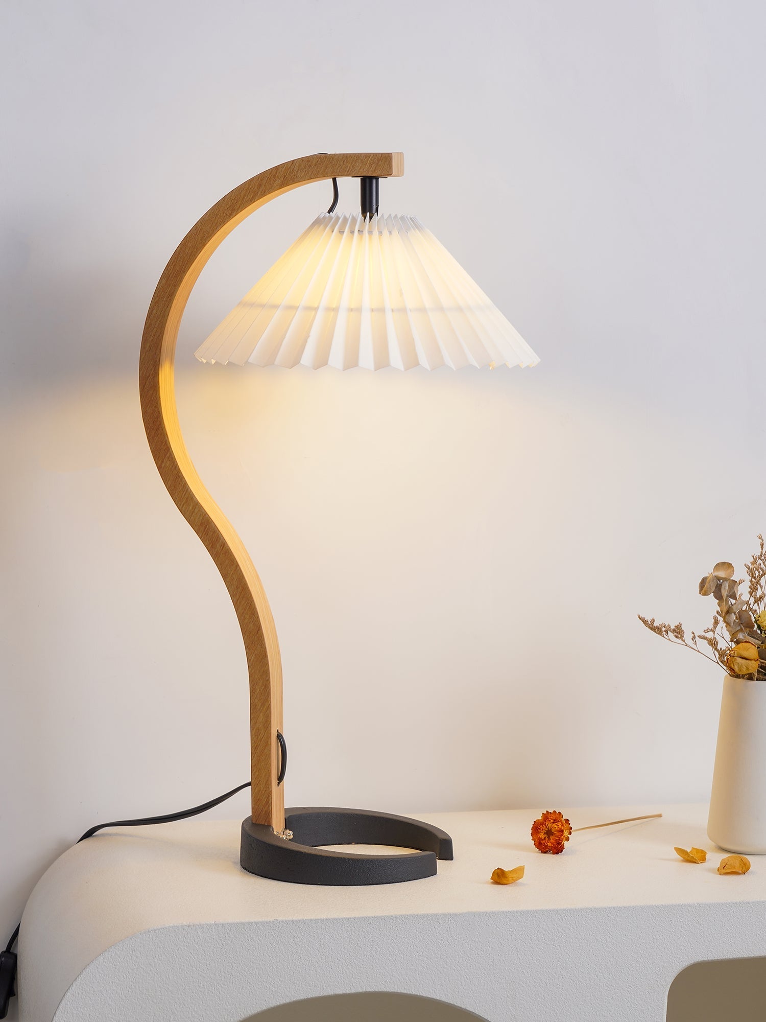 Indoor Table Lamp for Warm Ambience