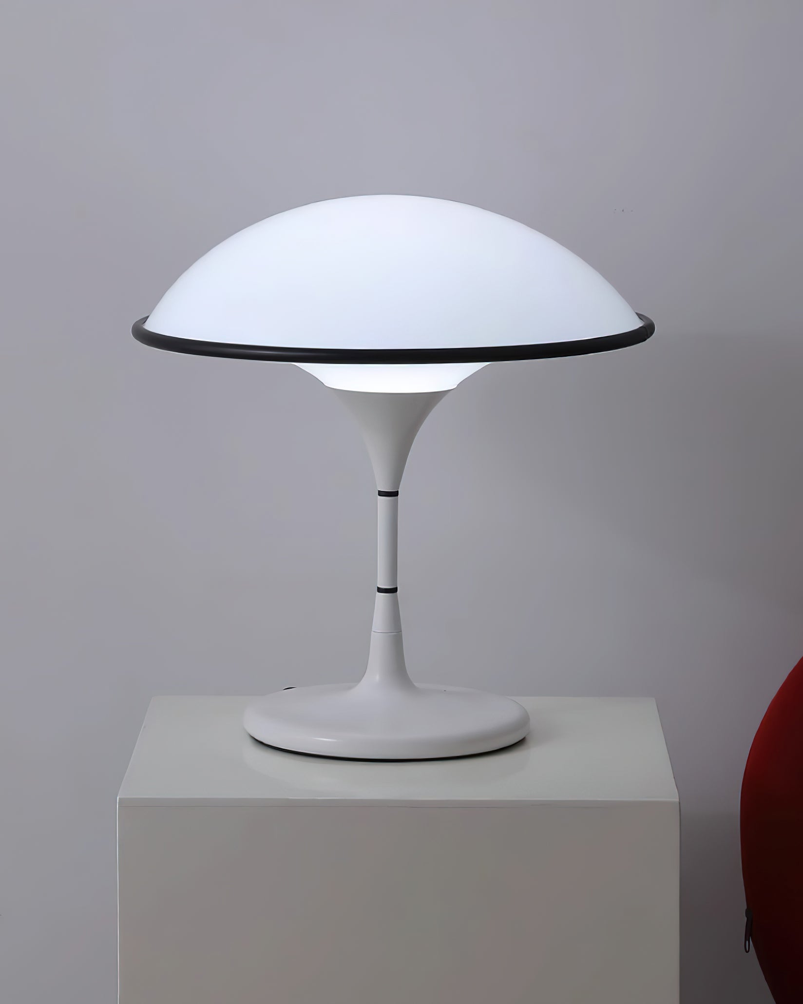 Modern Table Lamp for a Warm Inviting Ambience