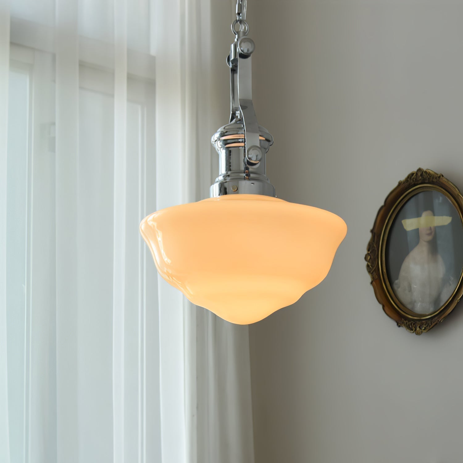 Classic Pendant Lamp for Timeless Elegance