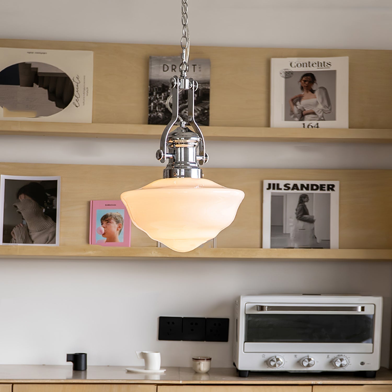 Classic Pendant Lamp for Timeless Elegance