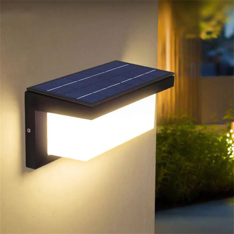 Elegant Villa-Style Solar Garden Lamp