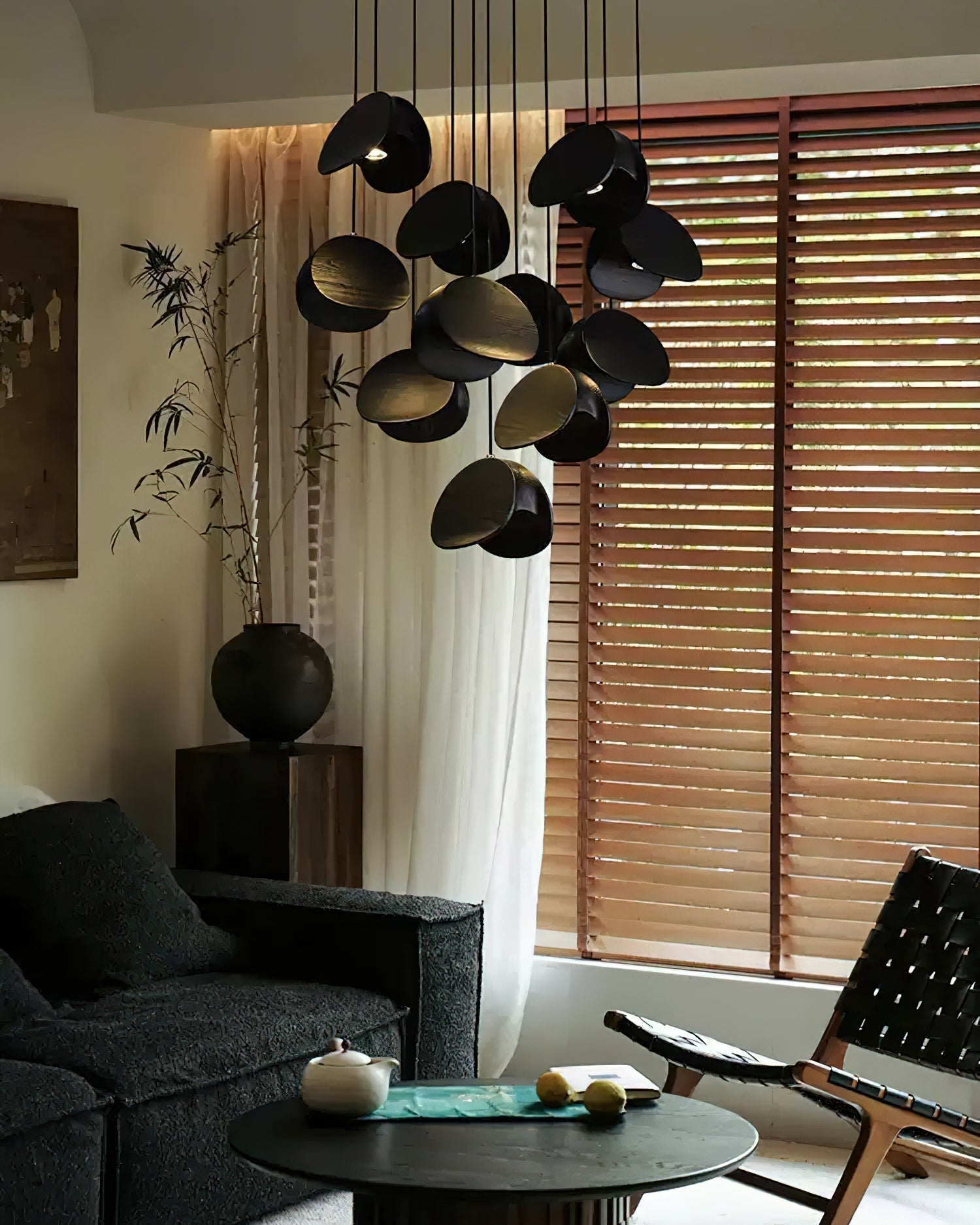 Modern Ceiling Lamp for a Chic Interior