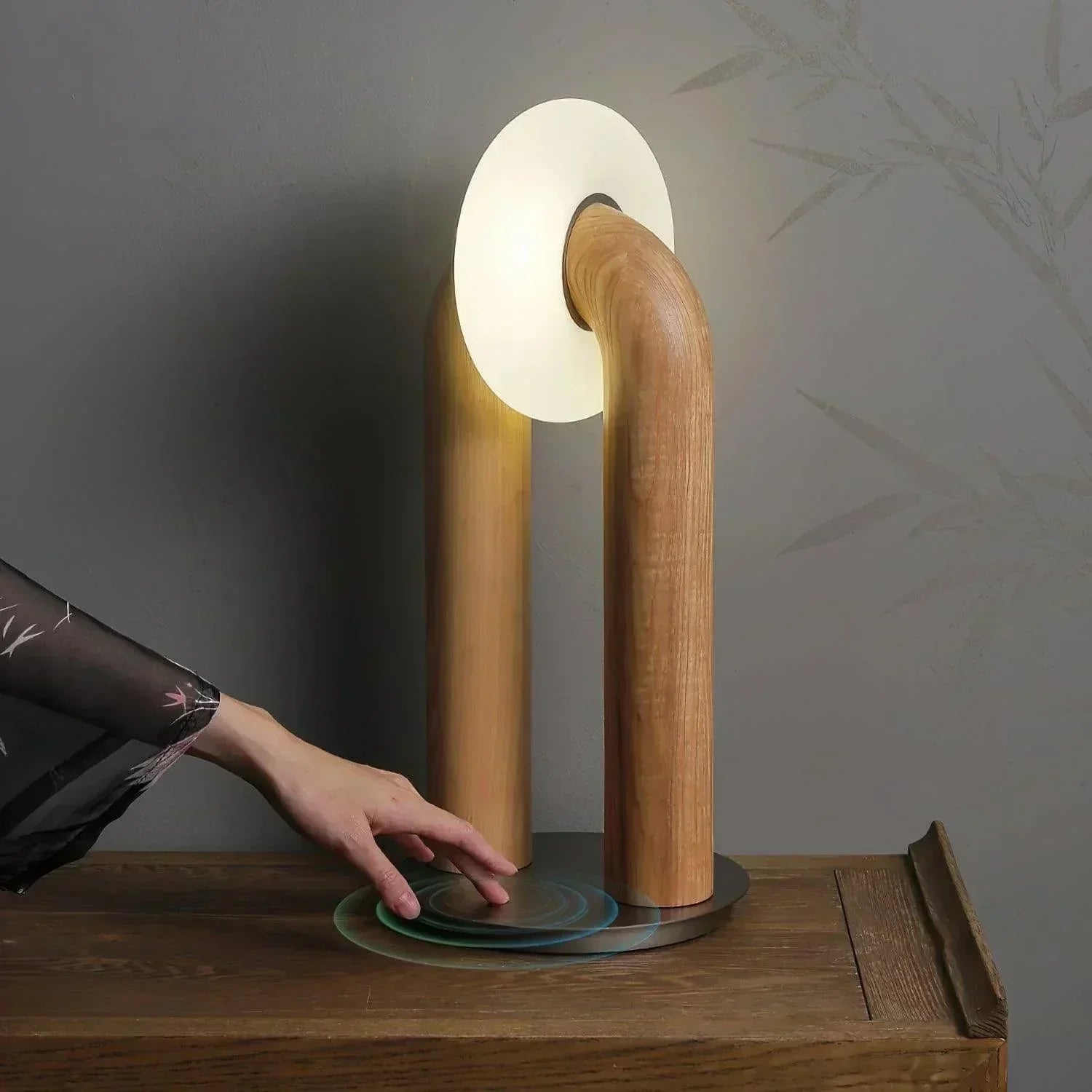 Wireless LED Table Lamp for Any Space