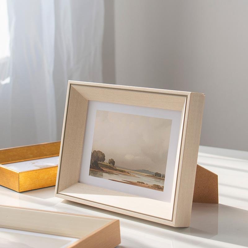 10x15 cm Resin Picture Frame - Yellow, Blue, and Beige