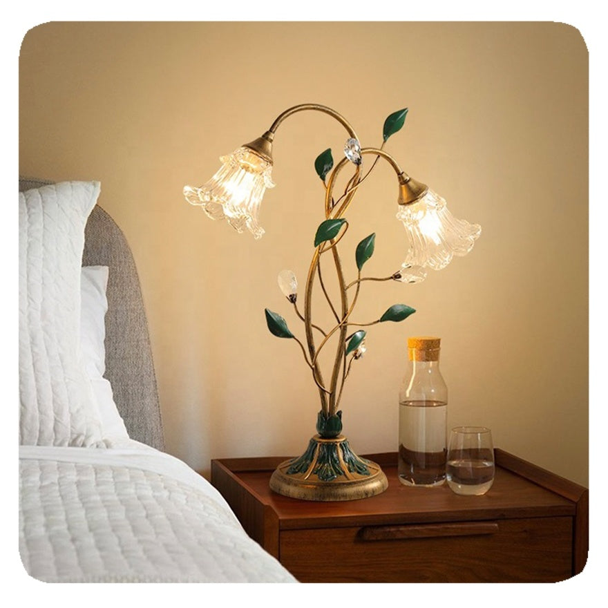 Romantic Floral Table Lamp with Soft Lighting