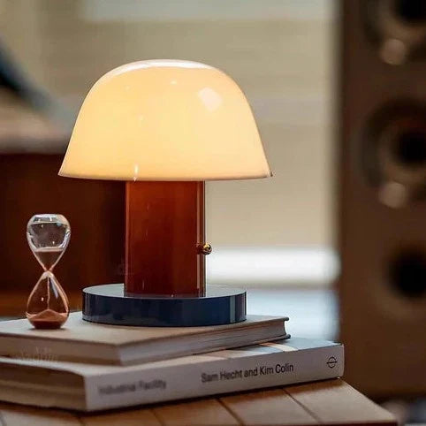 Mushroom-Style Table Lamp for a Nature-Inspired Vibe